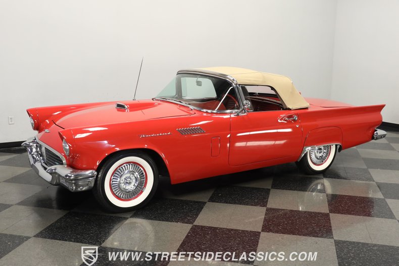 1957 Ford Thunderbird Convertible 5