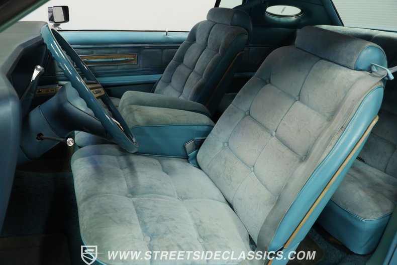 1975 Lincoln Continental Mark IV 39