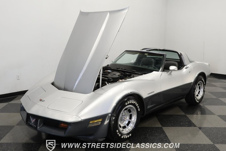 1982 Chevrolet Corvette  29