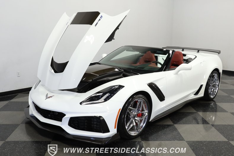 2019 Chevrolet Corvette ZR1 3ZR Convertible 30