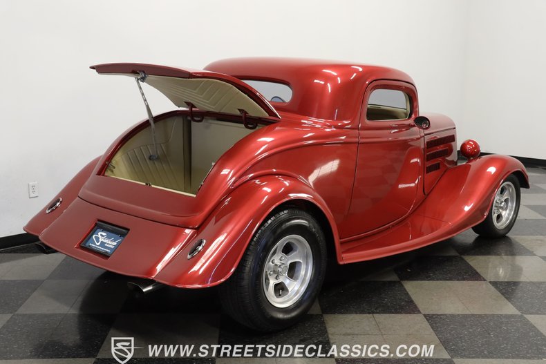 1933 Ford 3-Window  50