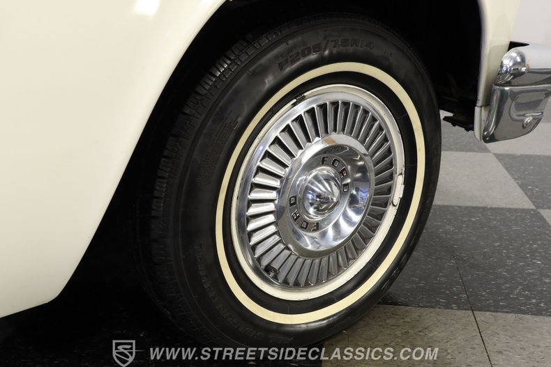 For Sale 1957 Ford Thunderbird Stock# 5561-TPA Fullscreen Grid Image 57