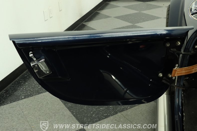 1965 Shelby Cobra 34