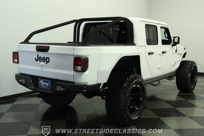 For Sale 2022 Jeep Gladiator Stock# 5954-TPA Fullscreen Grid Image 11