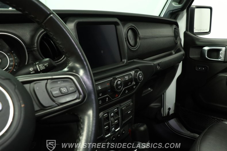 For Sale 2022 Jeep Gladiator Stock# 5954-TPA Fullscreen Grid Image 42