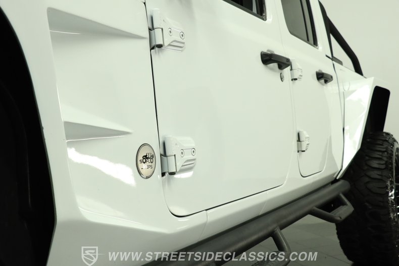 For Sale 2022 Jeep Gladiator Stock# 5954-TPA Fullscreen Grid Image 22