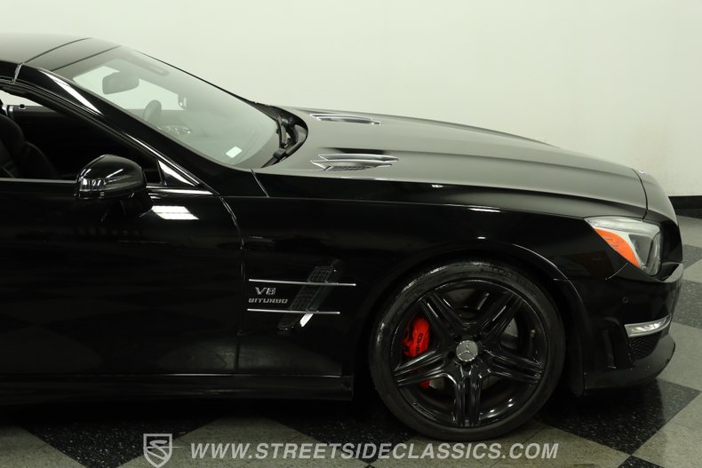 2014 Mercedes-Benz SL 63 AMG 29