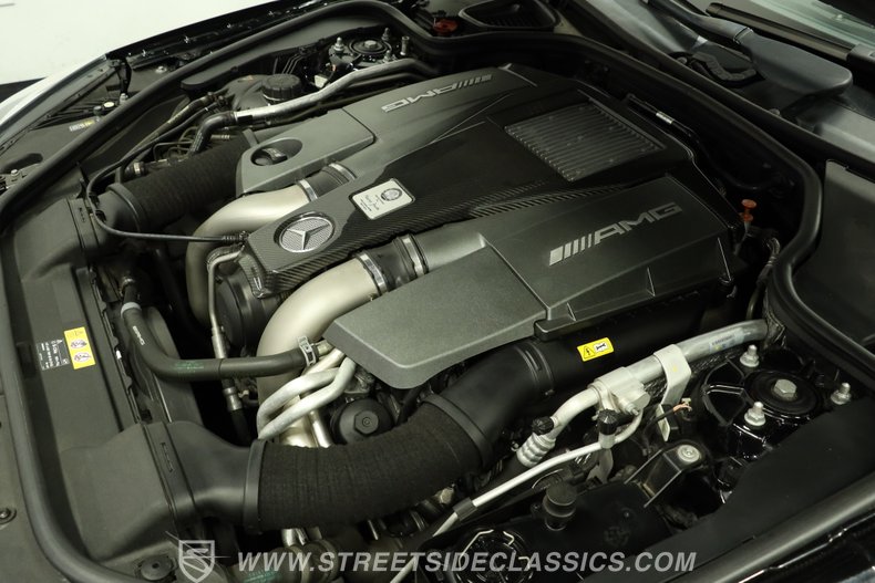 2014 Mercedes-Benz SL 63 AMG 31