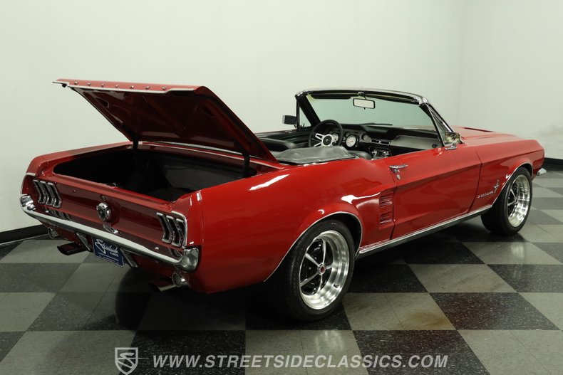 1967 Ford Mustang 52