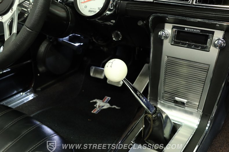 1967 Ford Mustang 40