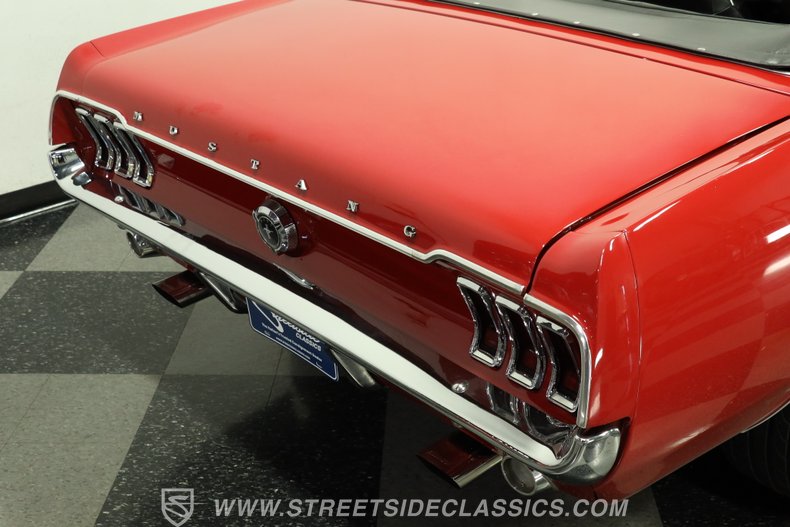 1967 Ford Mustang 25