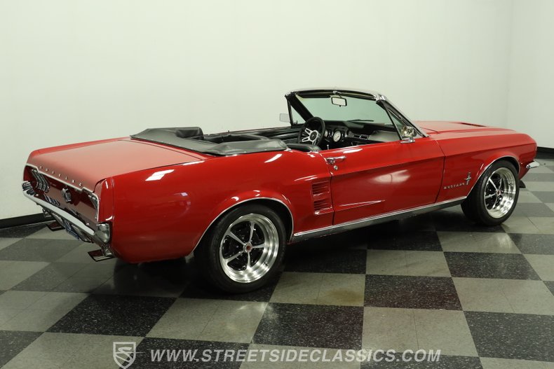 1967 Ford Mustang 12
