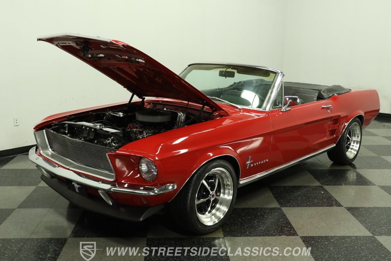 1967 Ford Mustang 30
