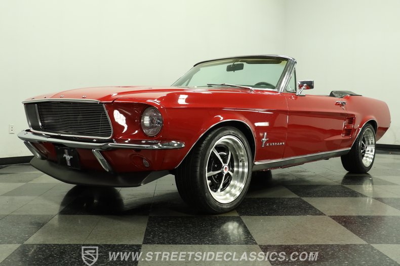 1967 Ford Mustang 21