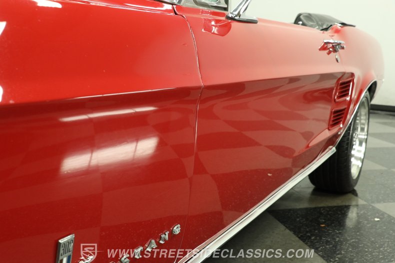 1967 Ford Mustang 22