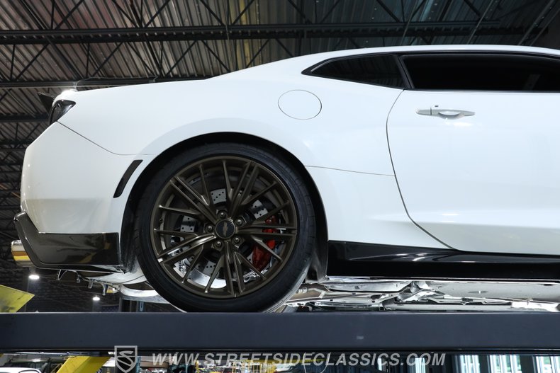 2018 Chevrolet Camaro 67