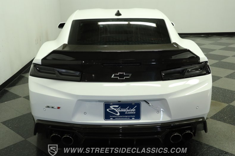 2018 Chevrolet Camaro 9