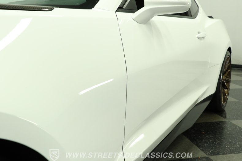 2018 Chevrolet Camaro 22