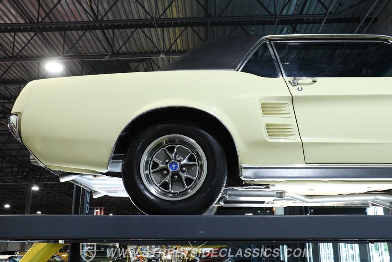 1967 Ford Mustang 55