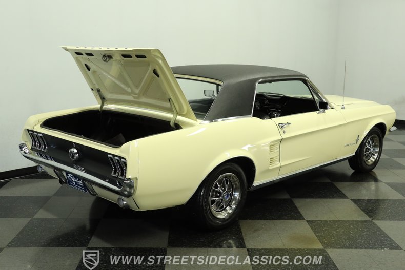 1967 Ford Mustang 52