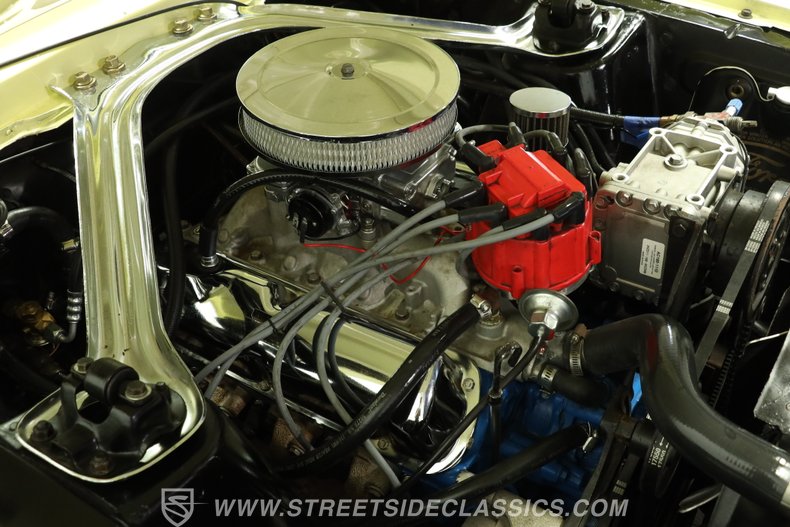 1967 Ford Mustang 32