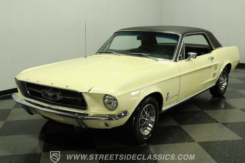 1967 Ford Mustang 18