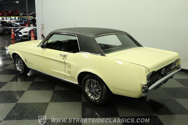 1967 Ford Mustang 7