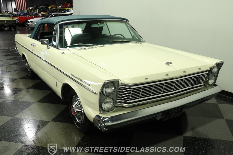 1965 Ford Galaxie 15