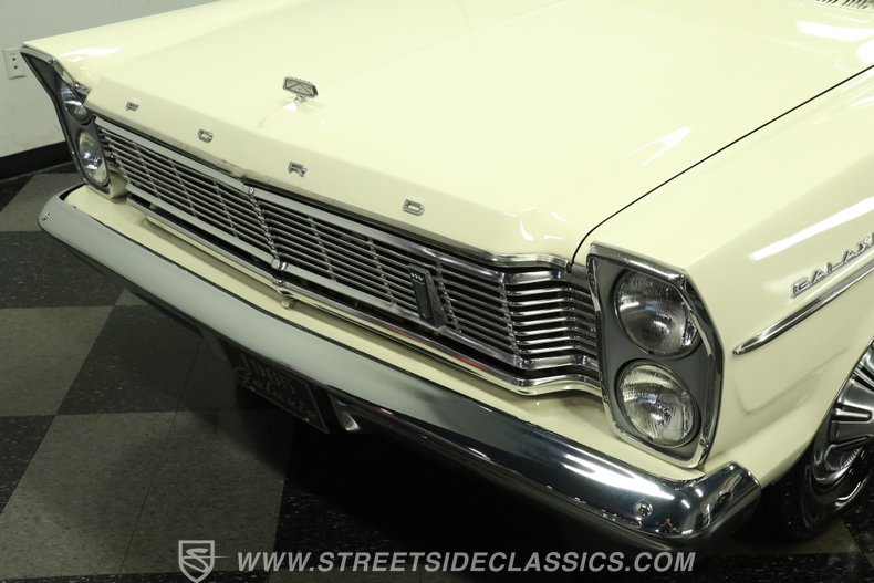 1965 Ford Galaxie 19