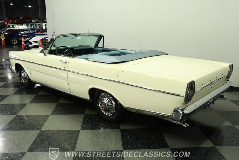1965 Ford Galaxie 7