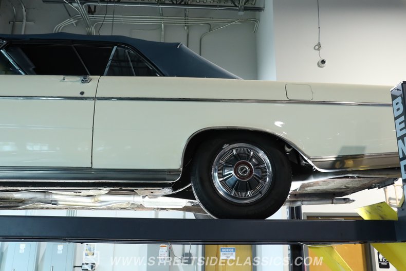 1965 Ford Galaxie 68