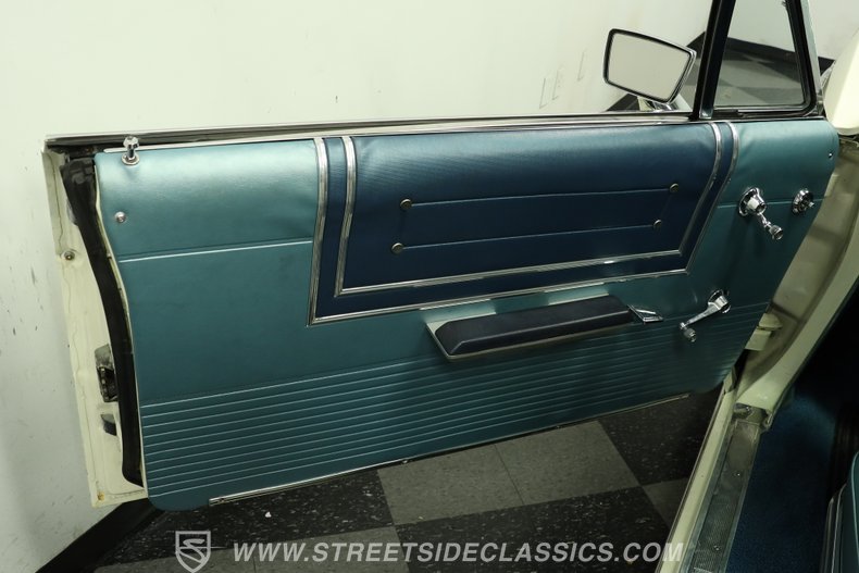 1965 Ford Galaxie 34