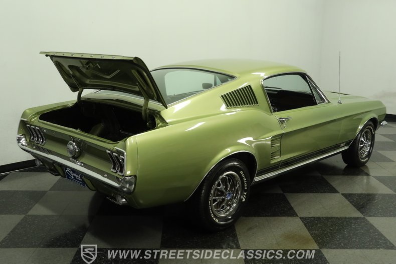 1967 Ford Mustang 52