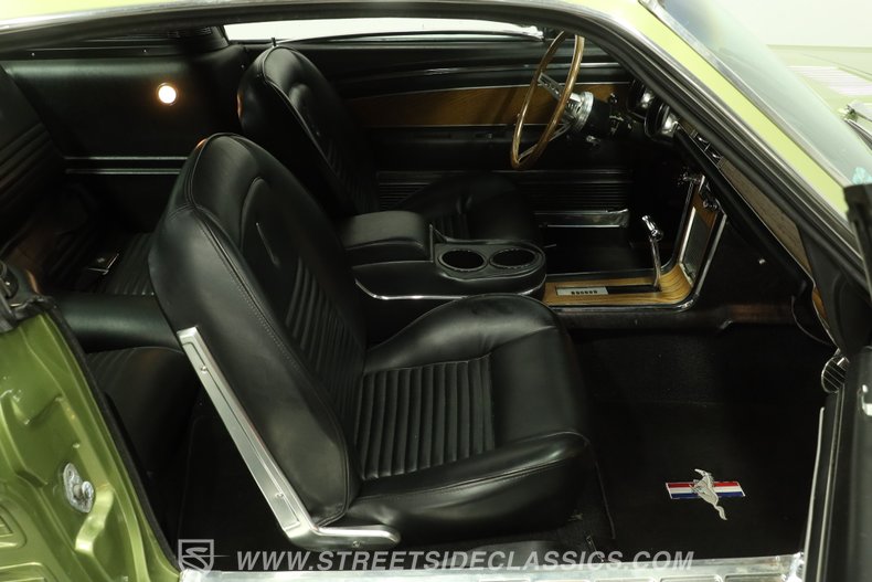 1967 Ford Mustang 46