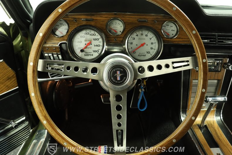 1967 Ford Mustang 36