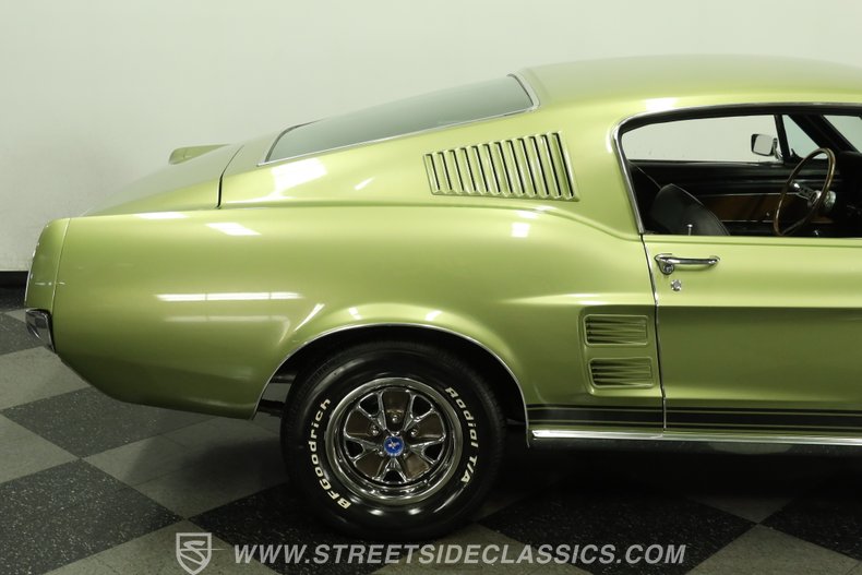 1967 Ford Mustang 28