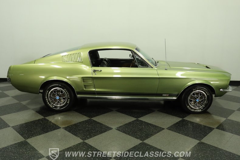 1967 Ford Mustang 13