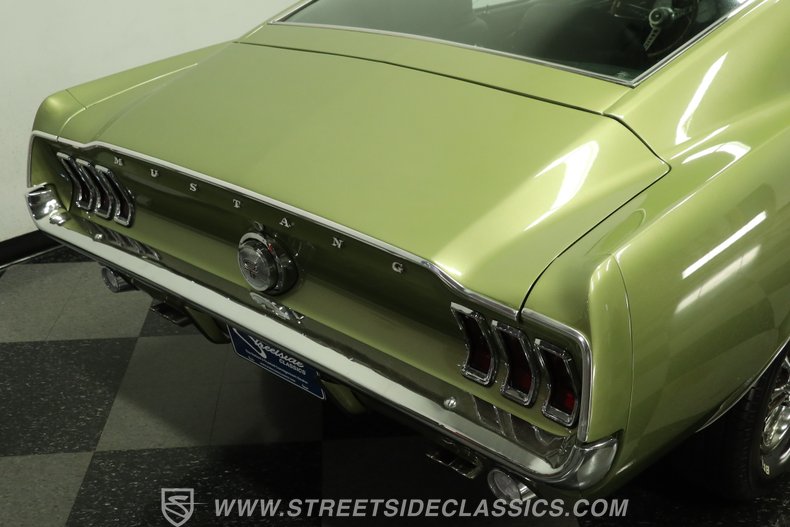 1967 Ford Mustang 25