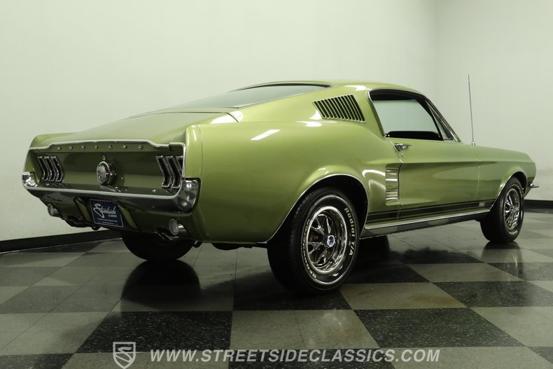 1967 Ford Mustang 26
