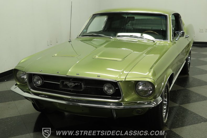 1967 Ford Mustang 17