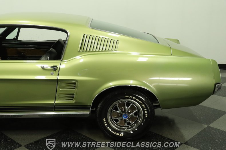 1967 Ford Mustang 24