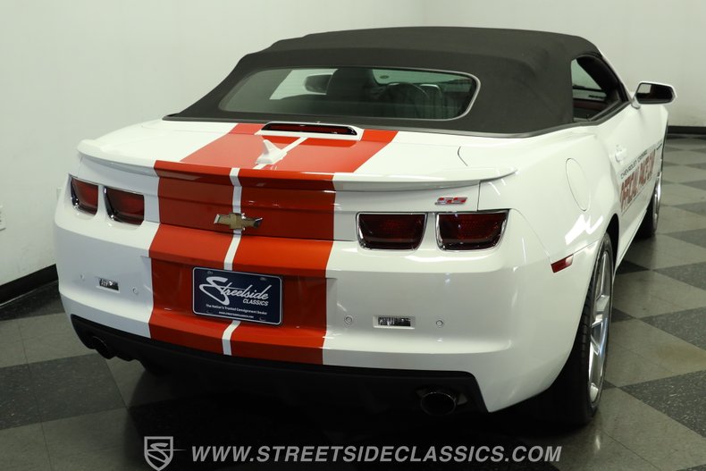 2011 Chevrolet Camaro 10