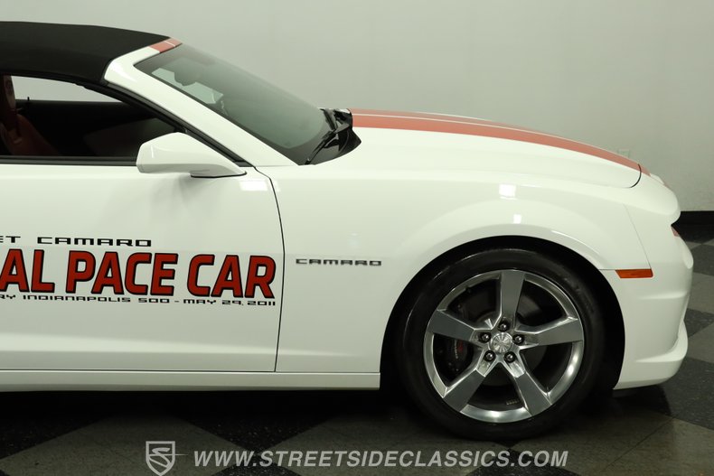 2011 Chevrolet Camaro 29