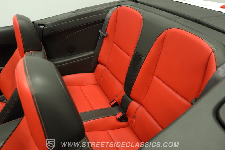 2011 Chevrolet Camaro 43