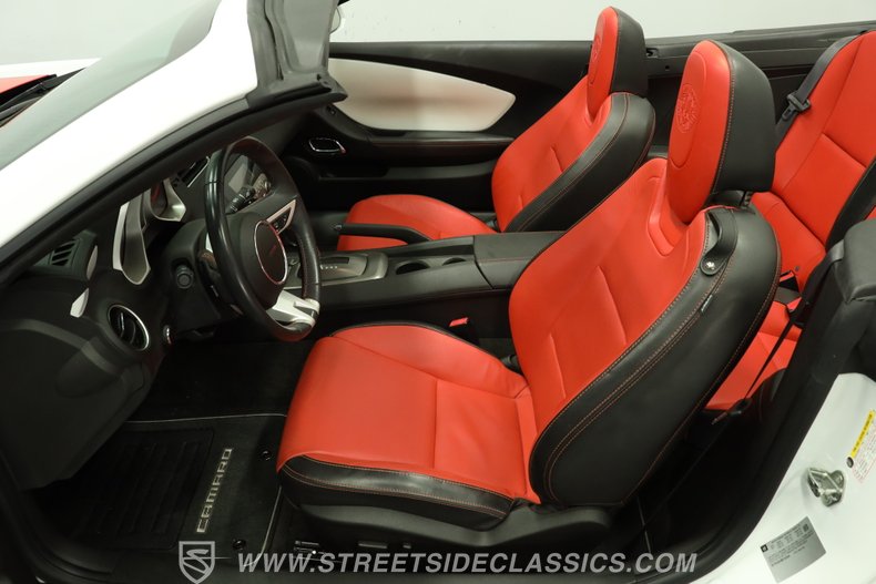 2011 Chevrolet Camaro 35