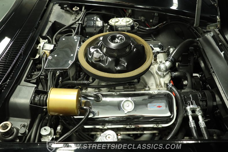 1968 Chevrolet Corvette 32