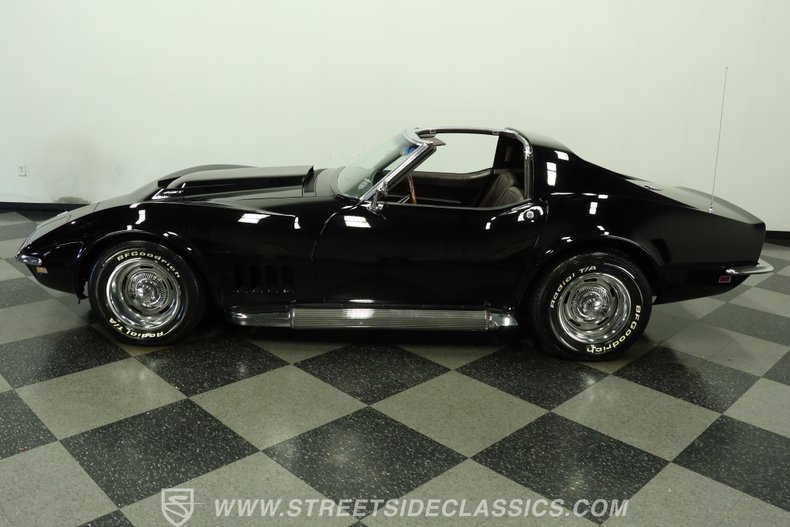 1968 Chevrolet Corvette 2