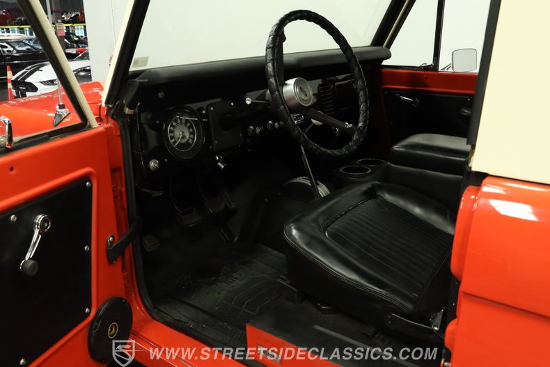 1971 Ford Bronco 4