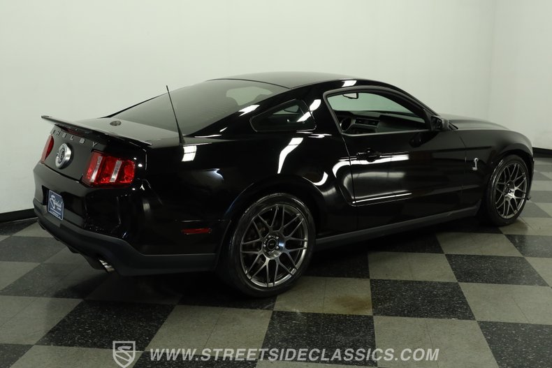 2012 Ford Mustang 12