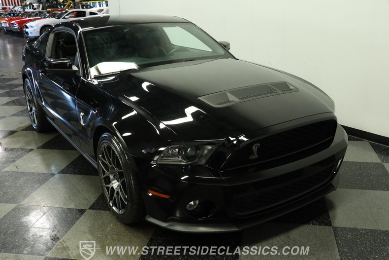 2012 Ford Mustang 15